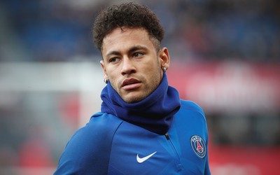 明博电竞动态-佩德里中场拦截后反击