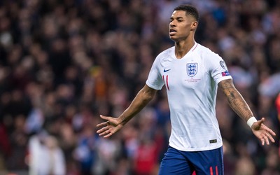 明博电竞播报-托马斯庆祝时跳起舞蹈